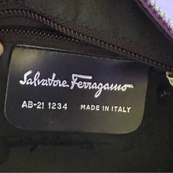 Salvatore Ferragamo RARE Pink Snake Print Handbag - Picture 5 of 7